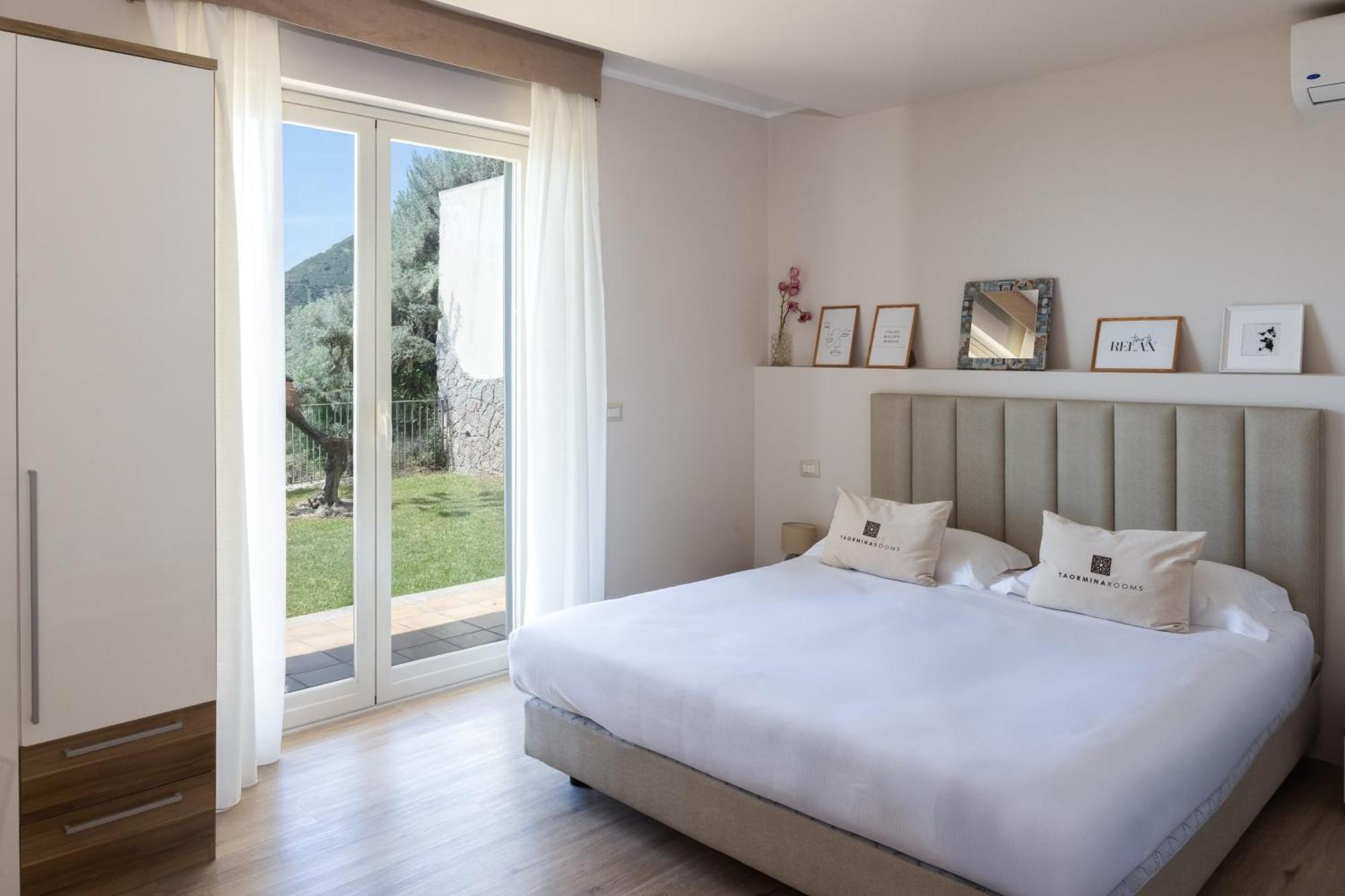 Villa Da Vinci Luxury Panoramic Apartments - Taormina Rooms Collection Luaran gambar